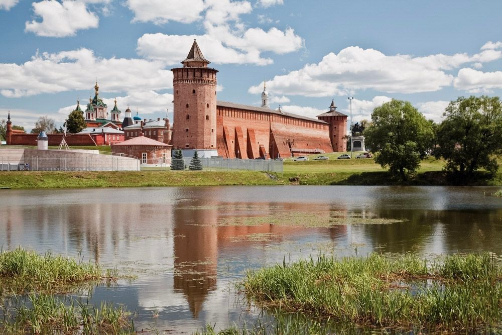 Коломенский кремль и река