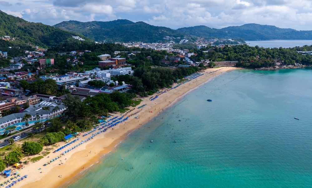 Пляж Карон на Пхукете