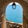 Улица в Ульцине, Черногория