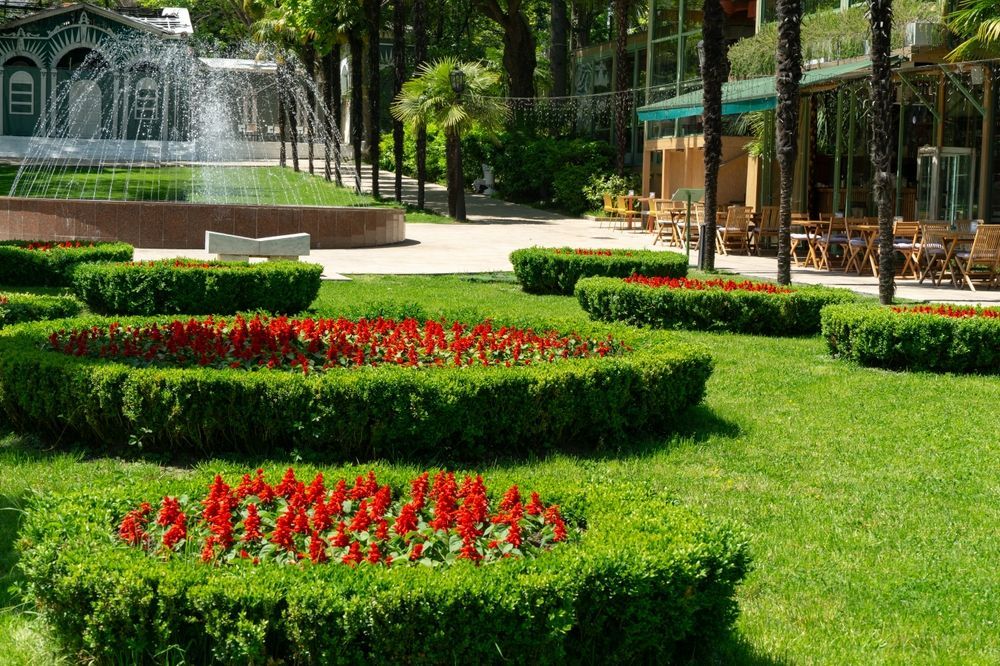 Парк «Ривьера» в центре Сочи, Россия